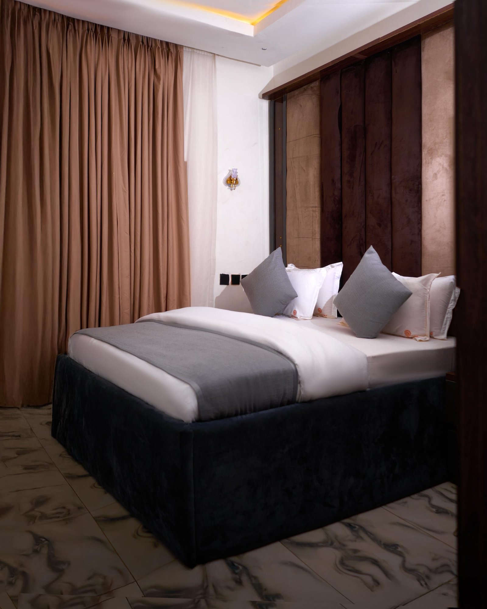 Luxury 2 Bedroom Apartment